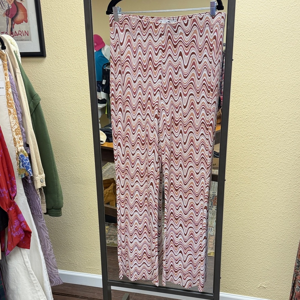 Hollister Pink & White Wave-Print Wide Leg Pants